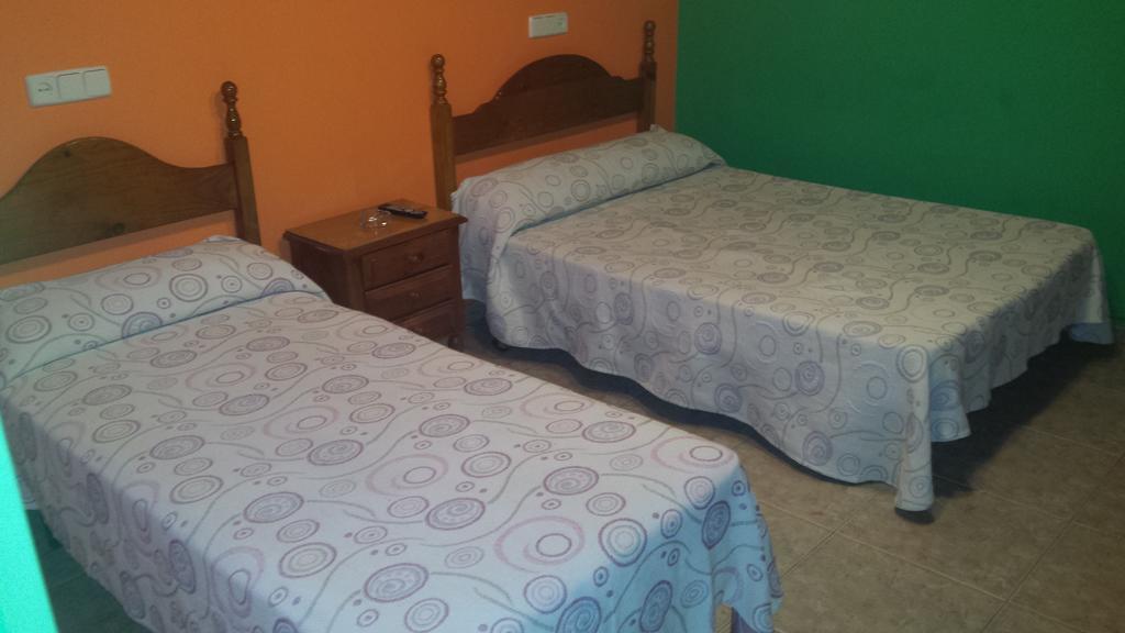 Hostal Rico Madrid Eksteriør billede