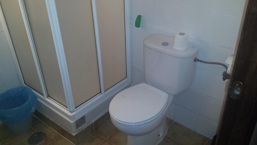 Hostal Rico Madrid Eksteriør billede